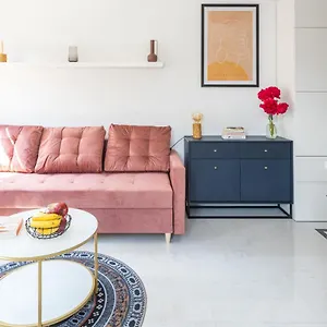 https://moveen-corner-south-east-exposition.hotelswroclaw.com